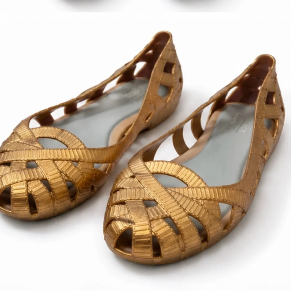 ✨ Melissa + Jason Wu Metallic Gold Jelly Flats ✨